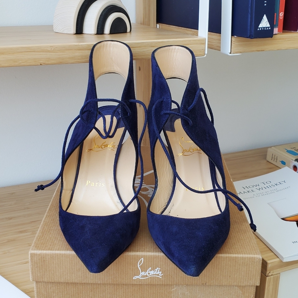 Christian Louboutin Frances sz 36